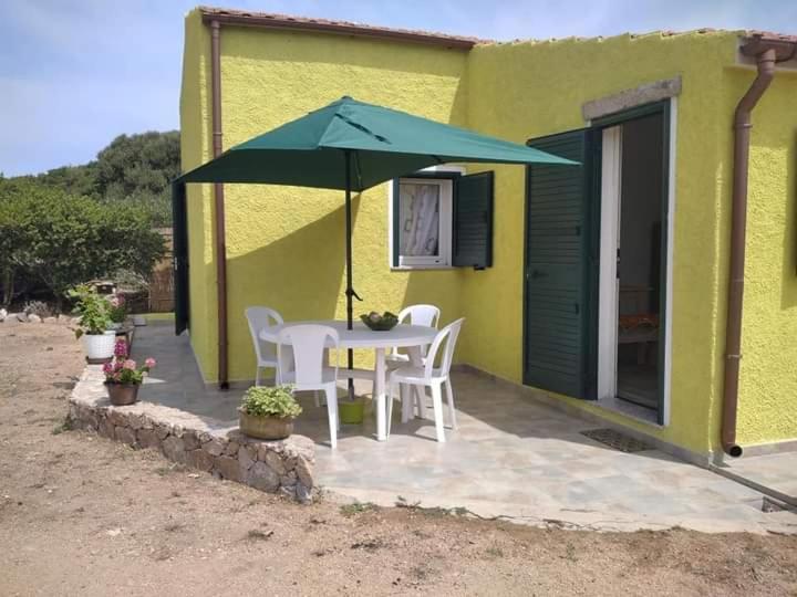 B&B Li Salcuneddi Aglientu Exteriér fotografie