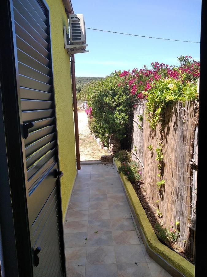 B&B Li Salcuneddi Aglientu Exteriér fotografie