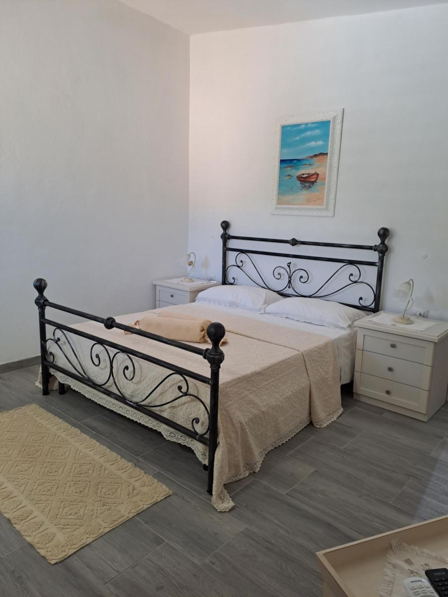 B&B Li Salcuneddi Aglientu Exteriér fotografie