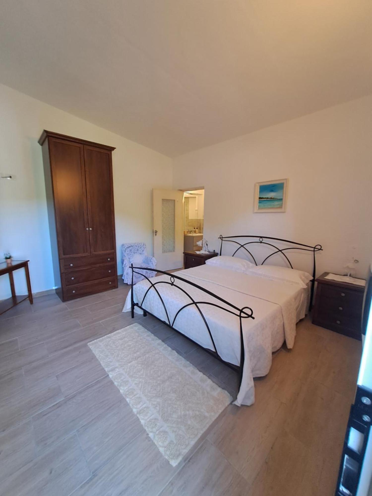 B&B Li Salcuneddi Aglientu Exteriér fotografie