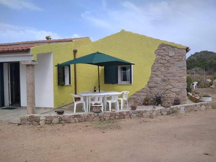 B&B Li Salcuneddi Aglientu Exteriér fotografie